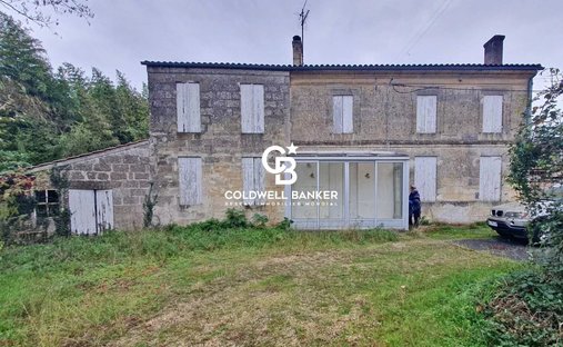 Farm Ranch in Neac, Nouvelle-Aquitaine, France 1