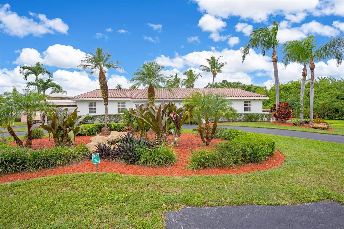 House in Cutler Bay, Florida, United States 4 - 16960219