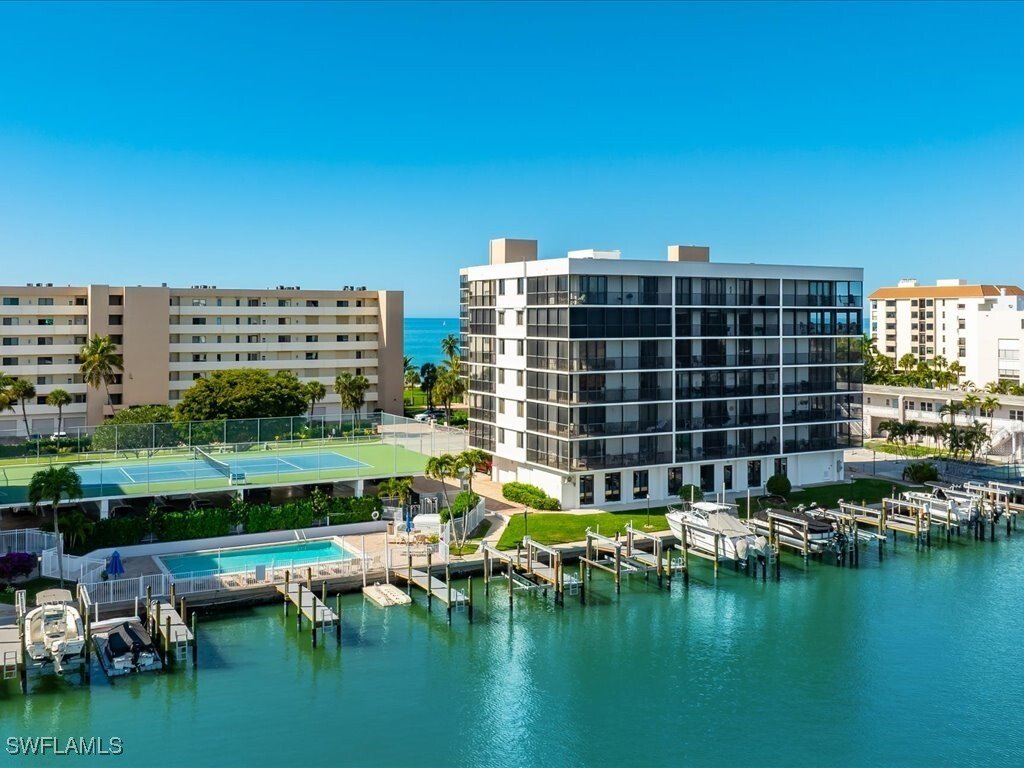 Condo in Naples, Florida, United States 2 - 16959764