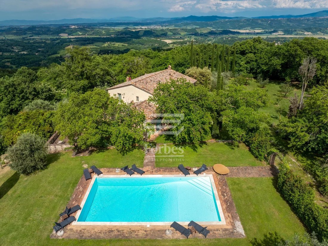 Cetona, Tuscany, Italy 2 - 15059463