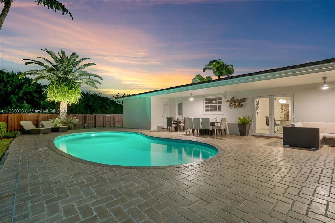 House in Cutler Bay, Florida, United States 1 - 16960219