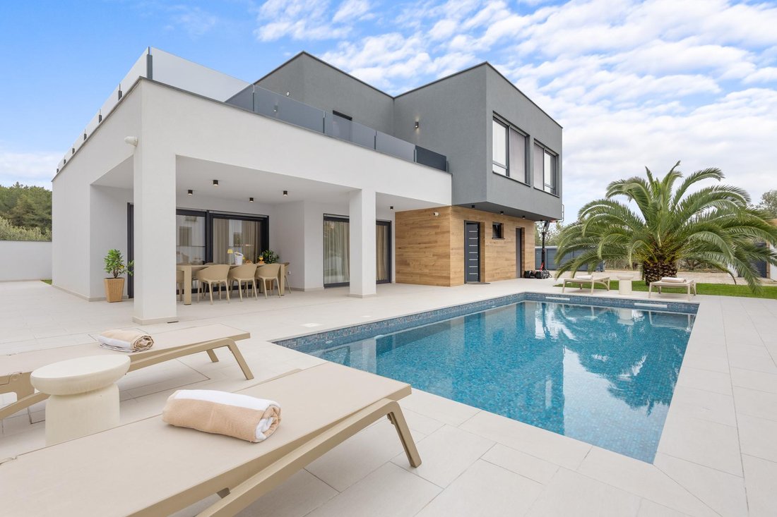 Villa in Grad Pula, Istria County, Croatia 3 - 16960766