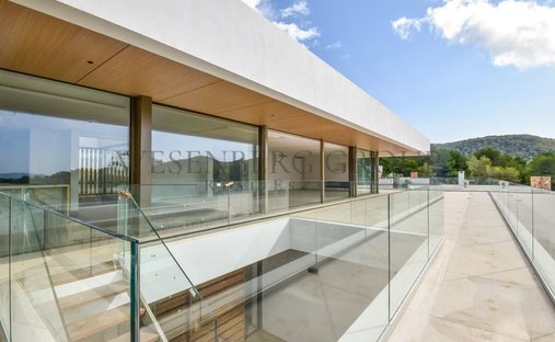 Villa in Can Furnet, Santa Eularia des Riu, Balearic Islands 1