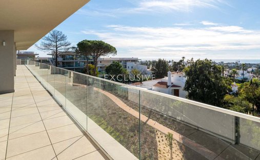 Apartment in Lagoa e Carvoeiro, Algarve, Portugal 1