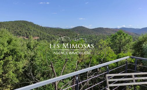 Maison à Extérieurs, Fréjus, France 1