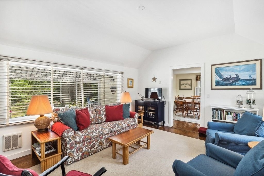 Amagansett, New York, United States 3 - 16960417
