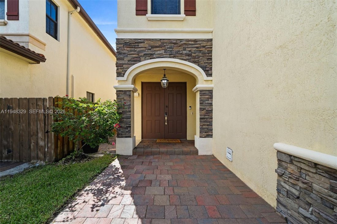 House in Doral, Florida, United States 2 - 16959118