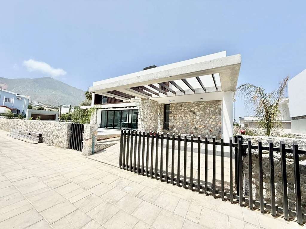 Villa in Girne (K.K.T.C.), Türkiye 1 - 16960306