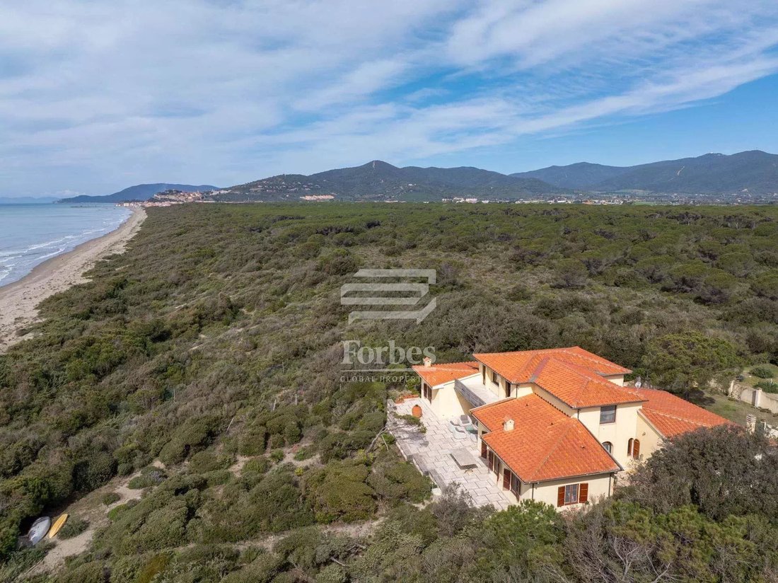 Villa in Castle of Castiglione, Castiglione della Pescaia, Tuscany 4 - 15059443