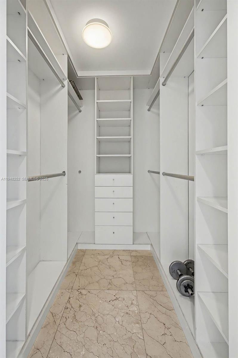 Condo in Miami Beach, Florida, United States 5 - 16959114