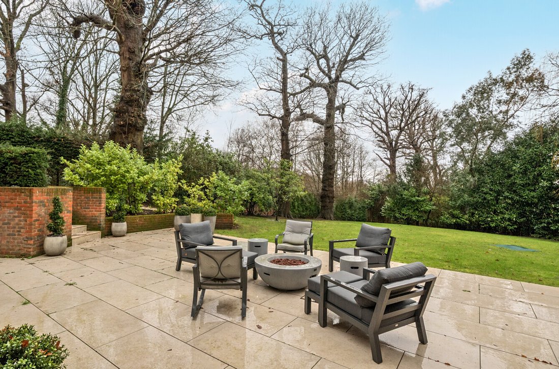 Apartment in Elstree (Elstree and Borehamwood), Elstree, England 4 - 16958042