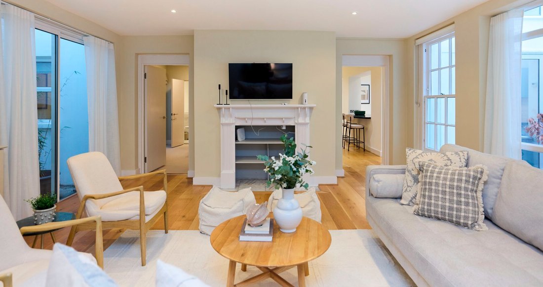 Apartment in Hyde Park, Westminster, England 2 - 16959372