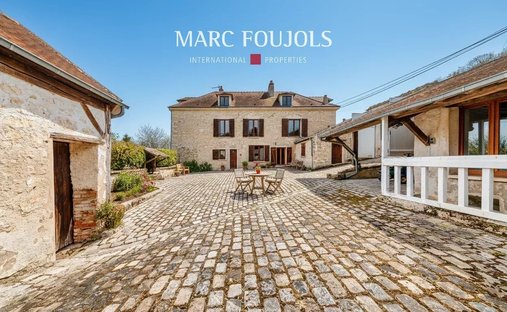 House in Nogent-Cassan, L'Isle-Adam, France 1