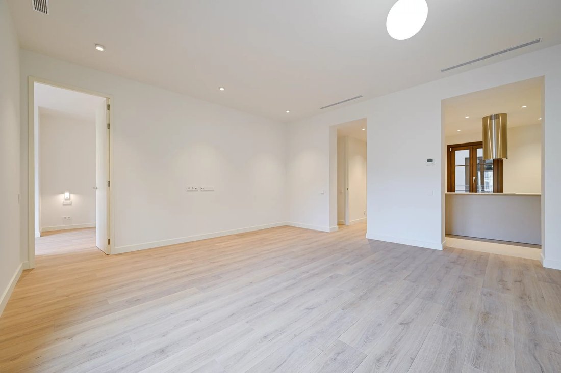 Apartment in Ciutat Vella, Barcelona, Spain 2 - 16958152