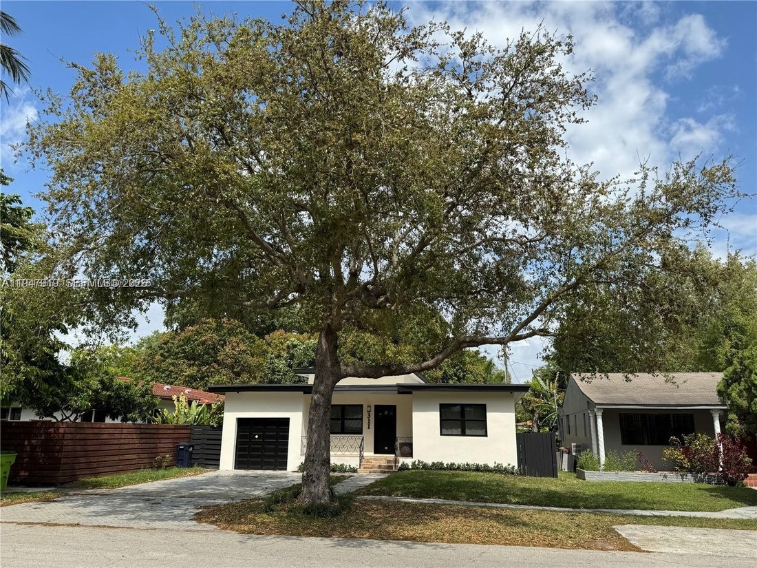 House in Miami, Florida, United States 2 - 16959121