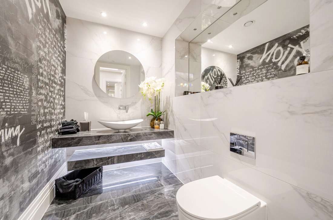 Apartment in Elstree (Elstree and Borehamwood), Elstree, England 5 - 16958042