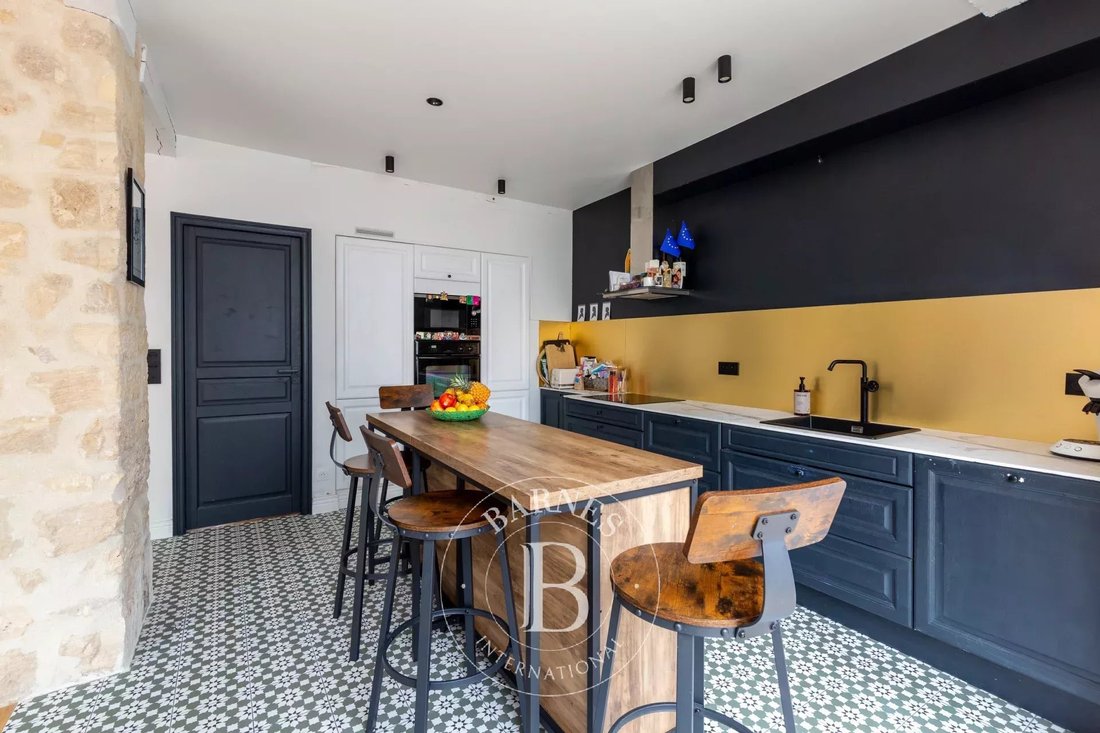 House in Armagis, Saint-Germain-en-Laye, France 5 - 16960687