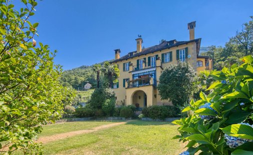 Villa in Masera, Piemont, Italien 1
