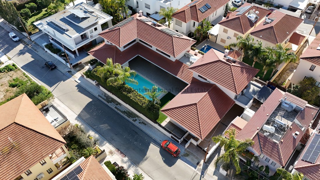 Villa in Lakatamia, Nicosia, Cyprus 1 - 16825524