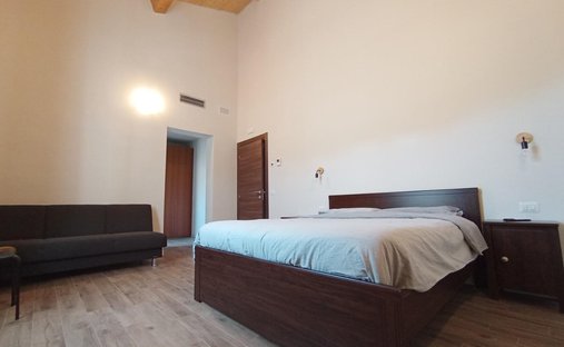 Villa in Limite, Tuscany, Italy 1