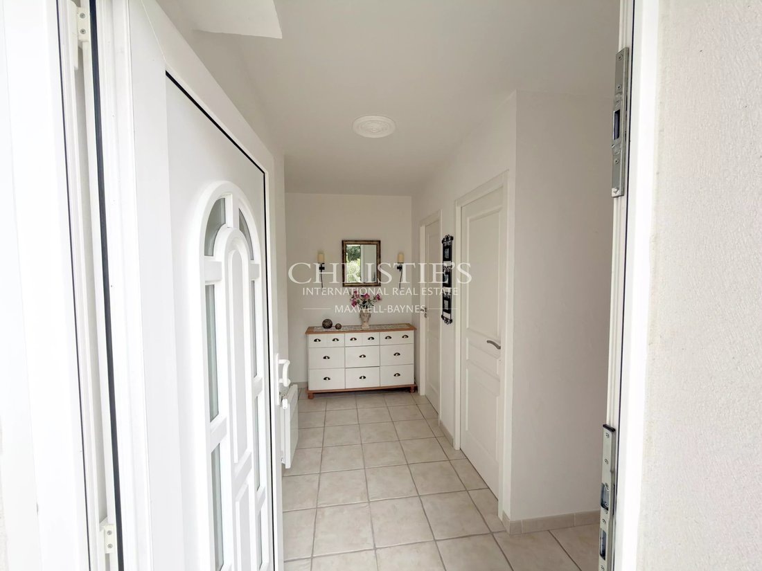 House in Saint-Georges-d'Oleron, Nouvelle-Aquitaine, France 4 - 16958392
