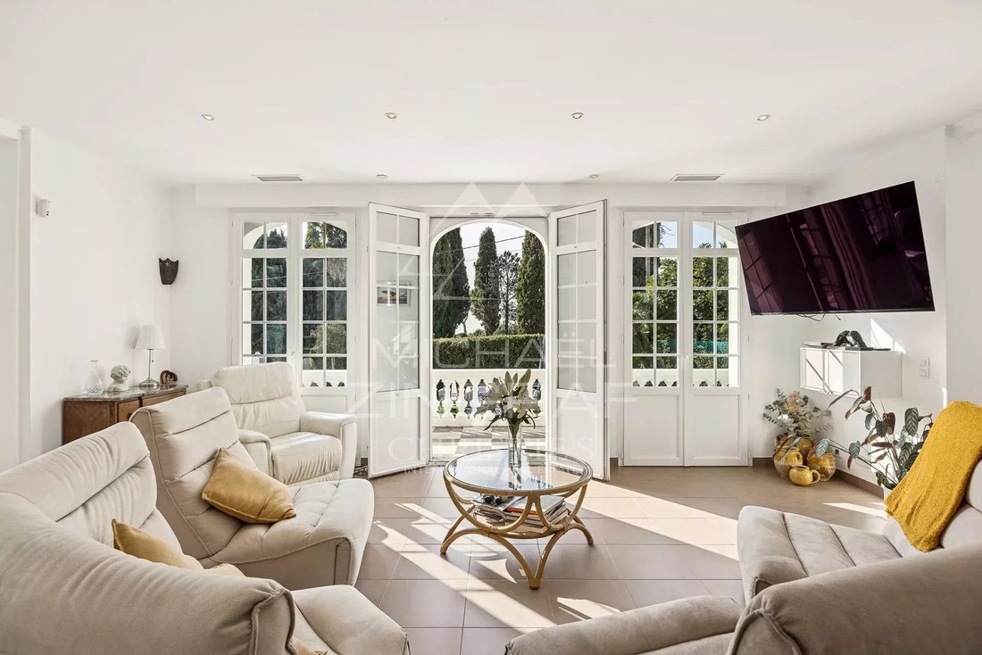 House in Saint Maymes-Lauvert, Antibes, France 5 - 16958047