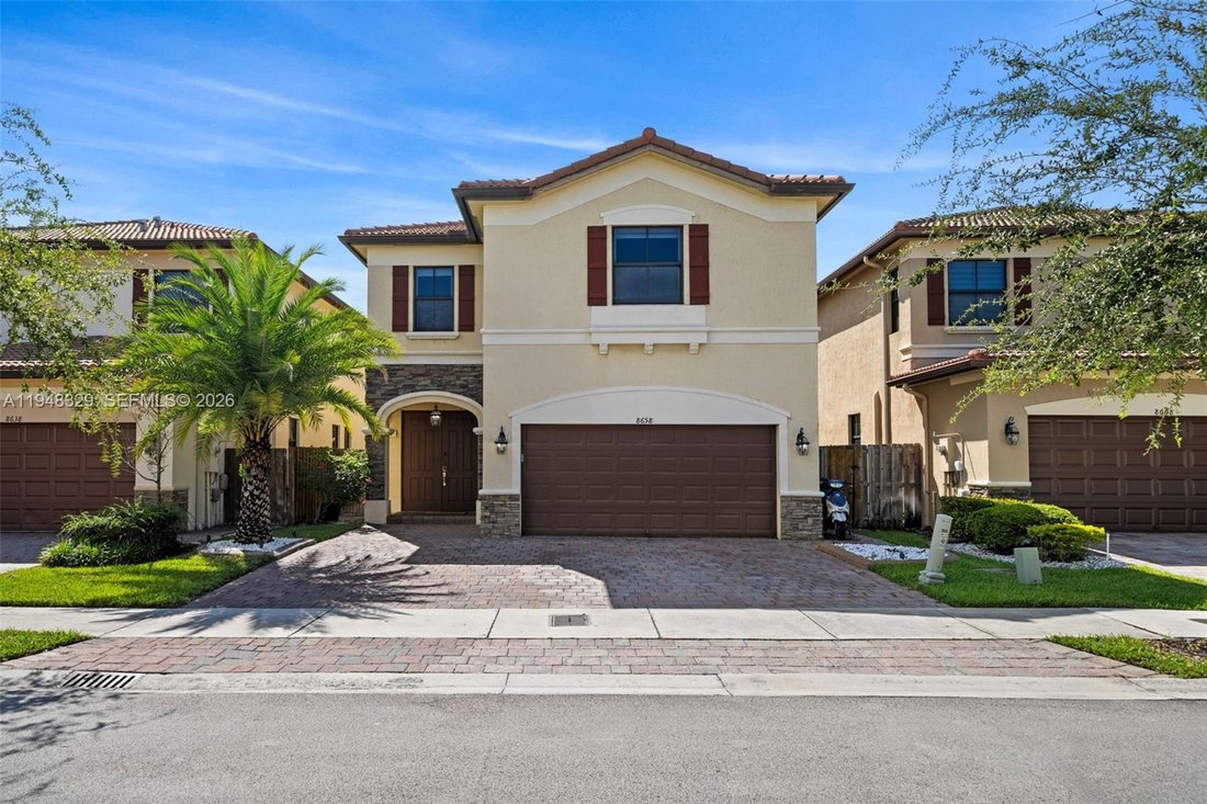 House in Doral, Florida, United States 1 - 16959118