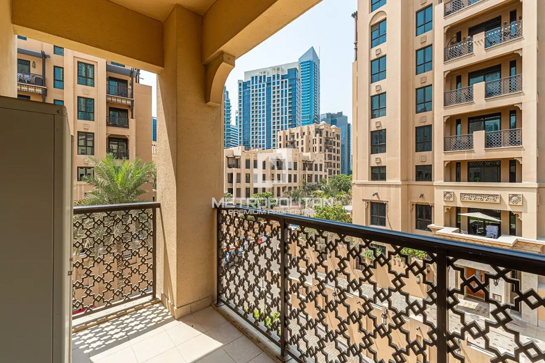 Apartment in Downtown Dubai, Dubai, United Arab Emirates 4 - 16958823