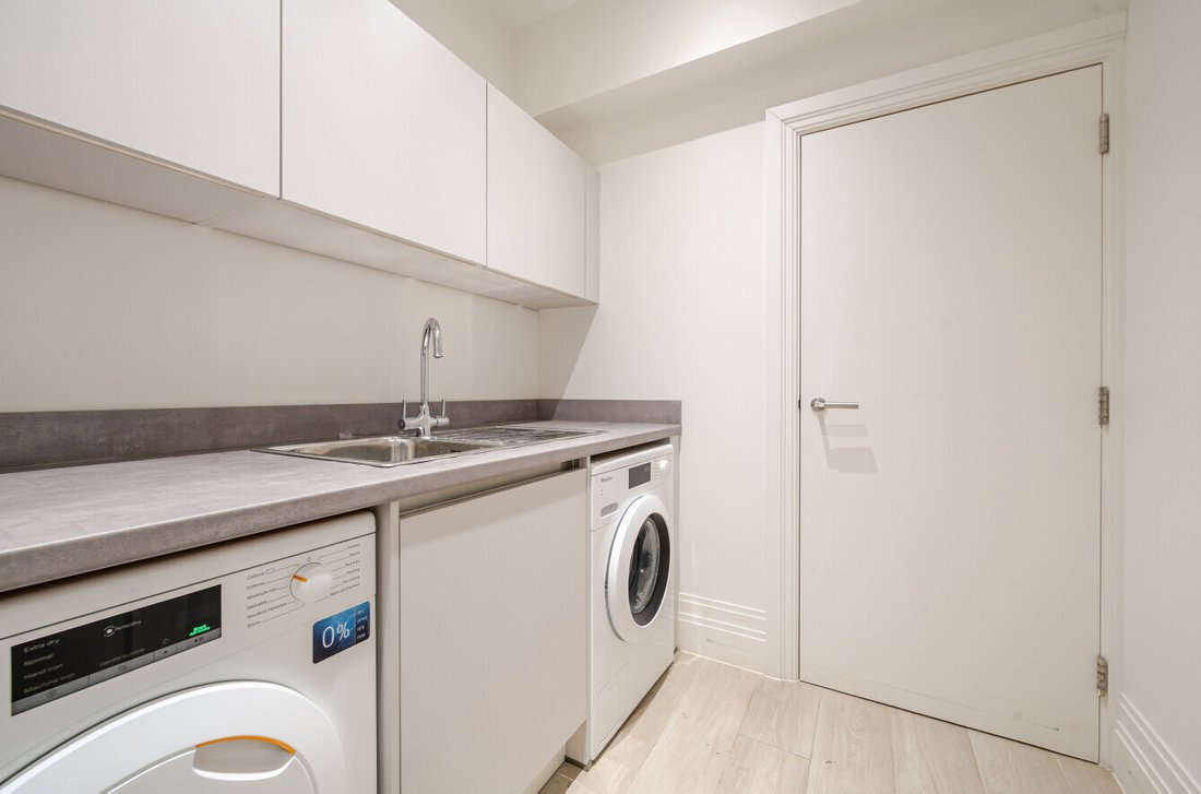 Apartment in Elstree (Elstree and Borehamwood), Elstree, England 2 - 16958042