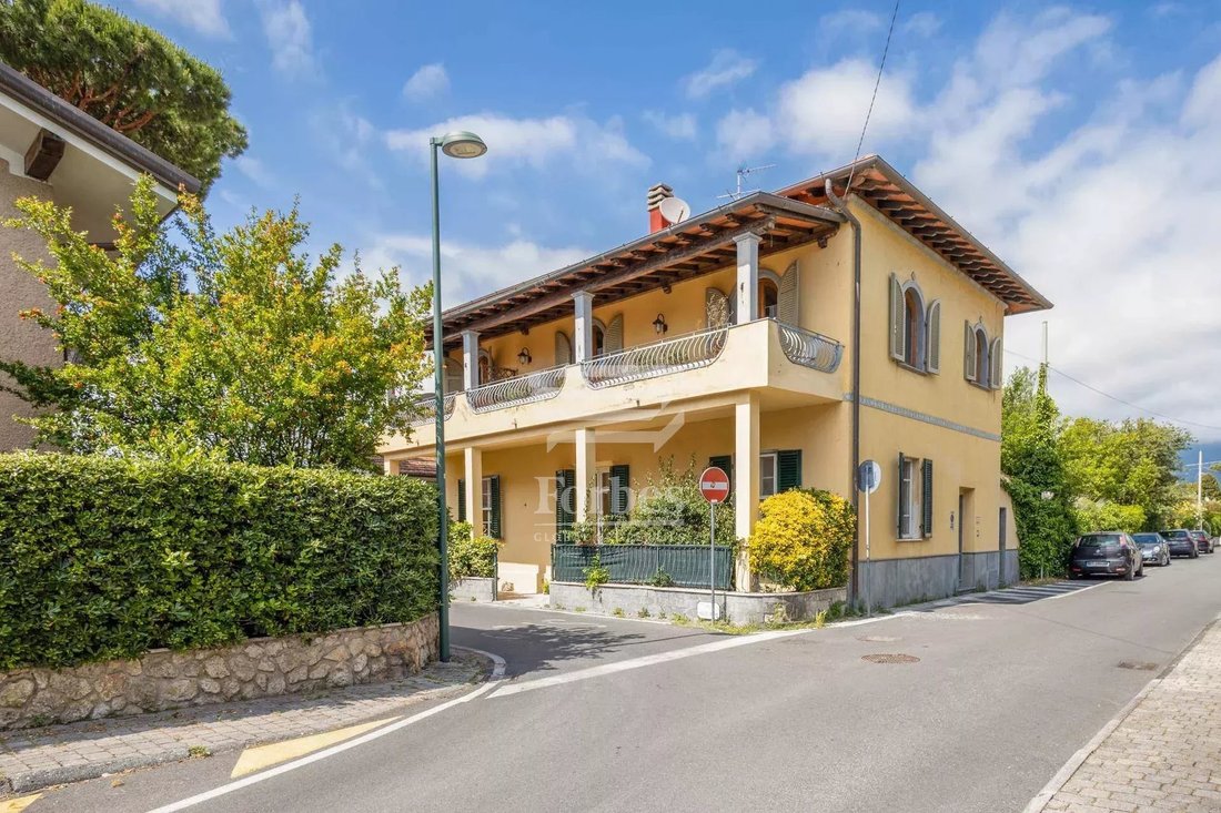 Villa in Center, Forte dei Marmi, Tuscany 2 - 15094592