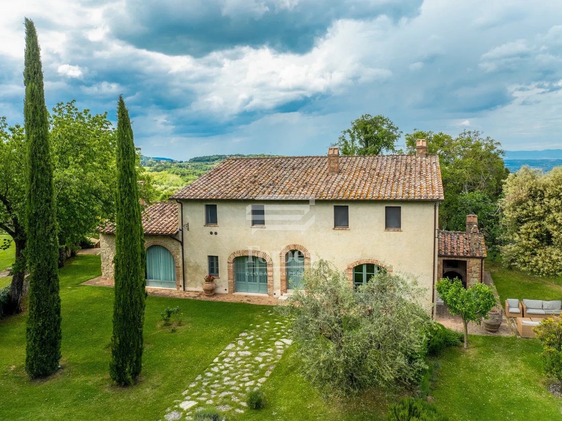 Cetona, Tuscany, Italy 1 - 15059463