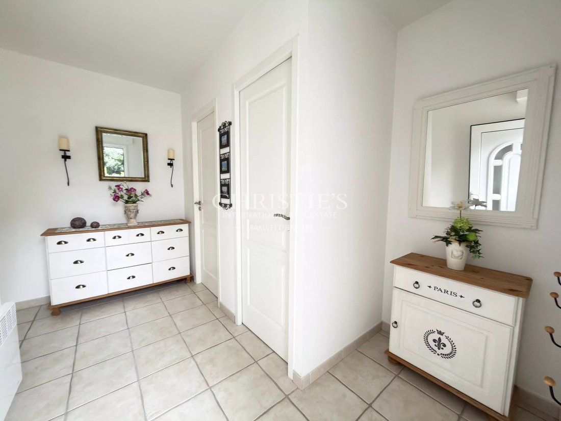 House in Saint-Georges-d'Oleron, Nouvelle-Aquitaine, France 5 - 16958392