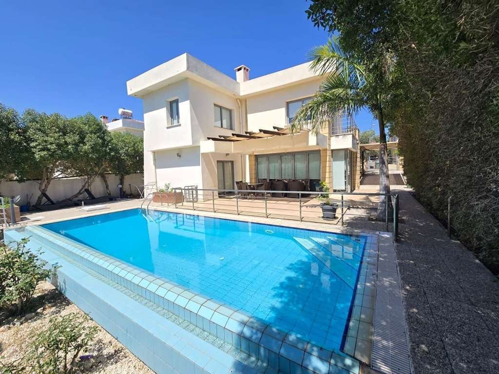 Villa in Girne (K.K.T.C.), Türkiye 1 - 16960463