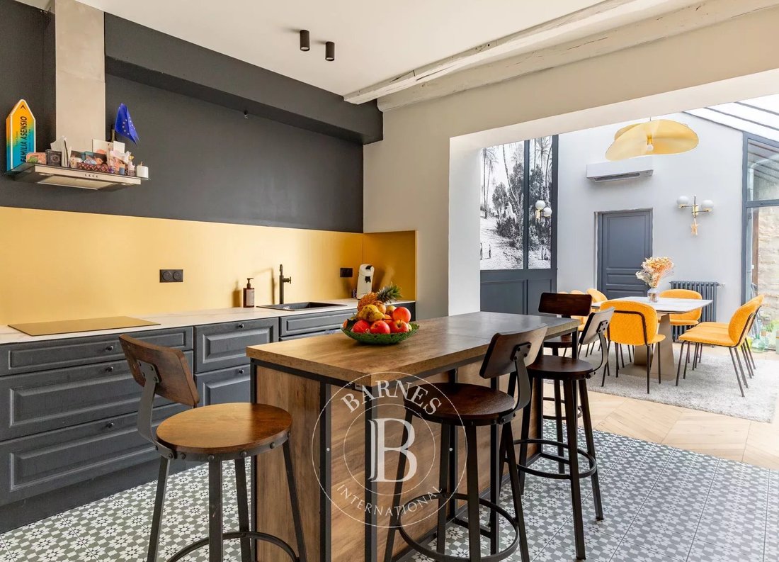 House in Armagis, Saint-Germain-en-Laye, France 3 - 16960687