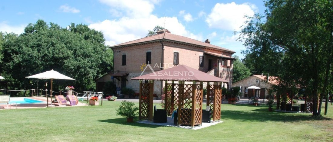 Villa in Castiglione del Lago, Umbria, Italy 4 - 16958109