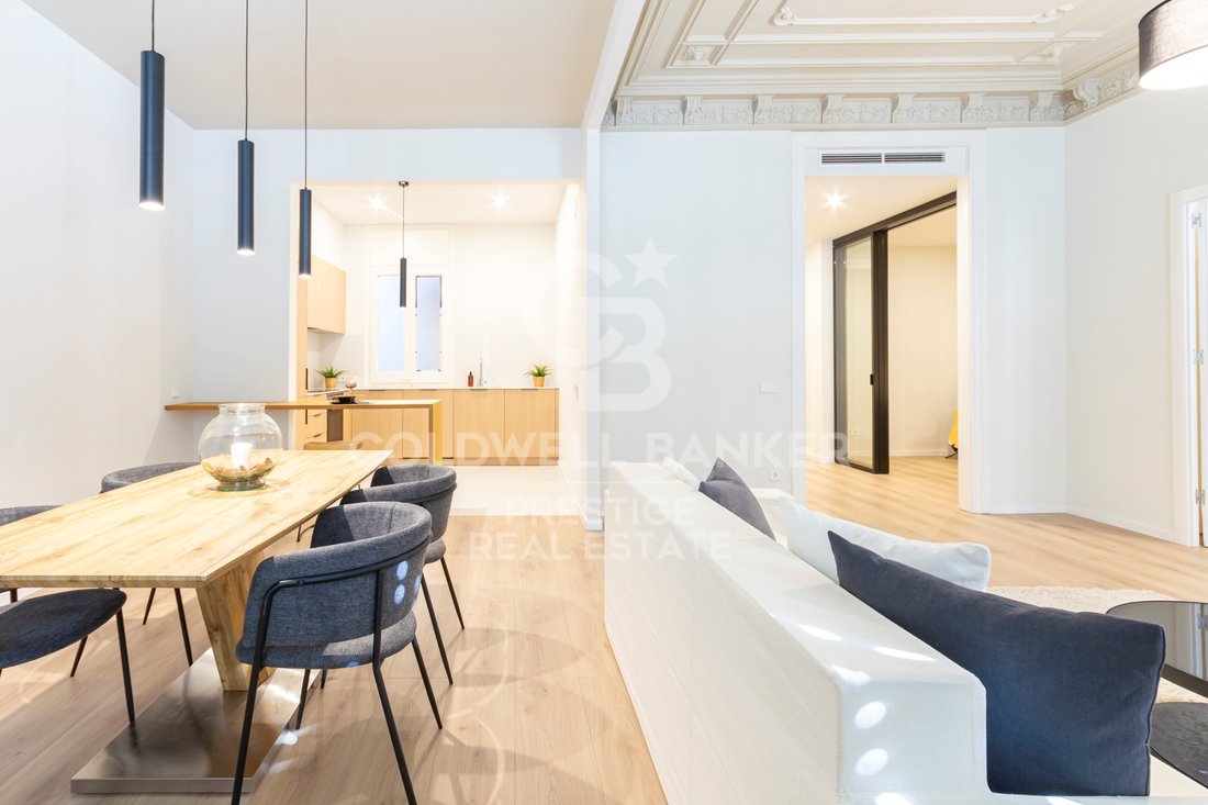 Apartment in Eixample, Barcelona, Spain 4 - 16960907