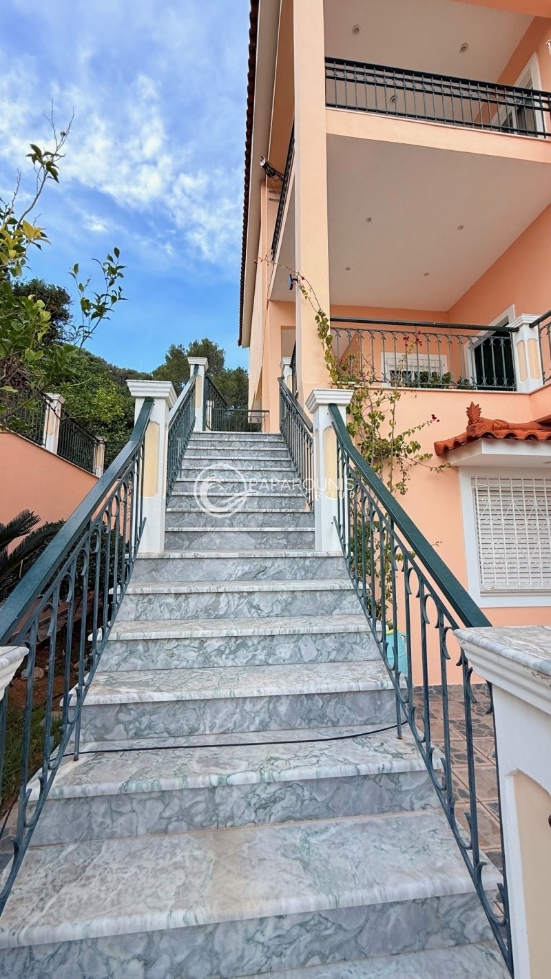 Apartment in Kalyvia Thorikou, Attica, Greece 2 - 16958202