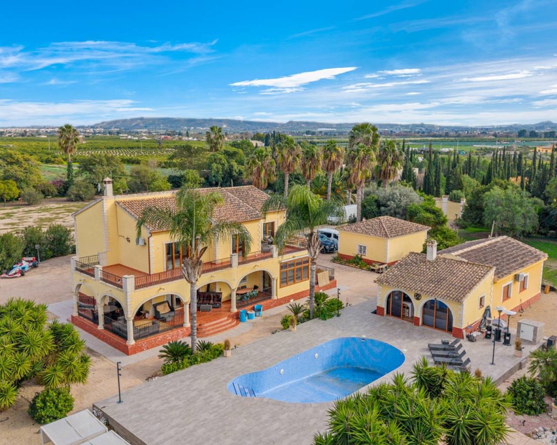 Finca in Orihuela, Valencian Community, Spain 1 - 16930457