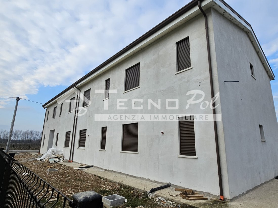 Estate in Campodarsego, Veneto, Italy 3 - 16961061