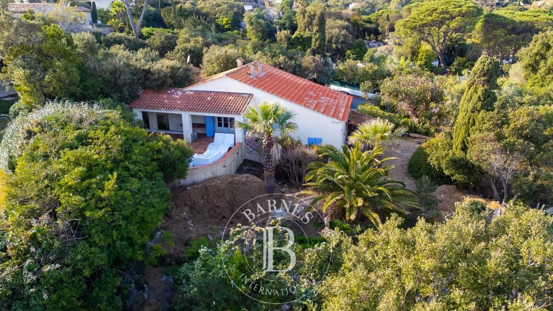 House in Ramatuelle, Provence-Alpes-Côte d'Azur, France 2 - 16959231