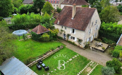 Townhouse in Zone Portuaire-Le Boichot, Dole, France 1