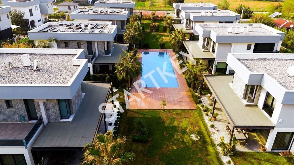 Villa in Yelki, İzmir, Turkey 1 - 16960349