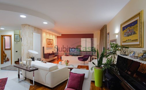 Villa a Chieti Scalo, Chieti, Abruzzo 1