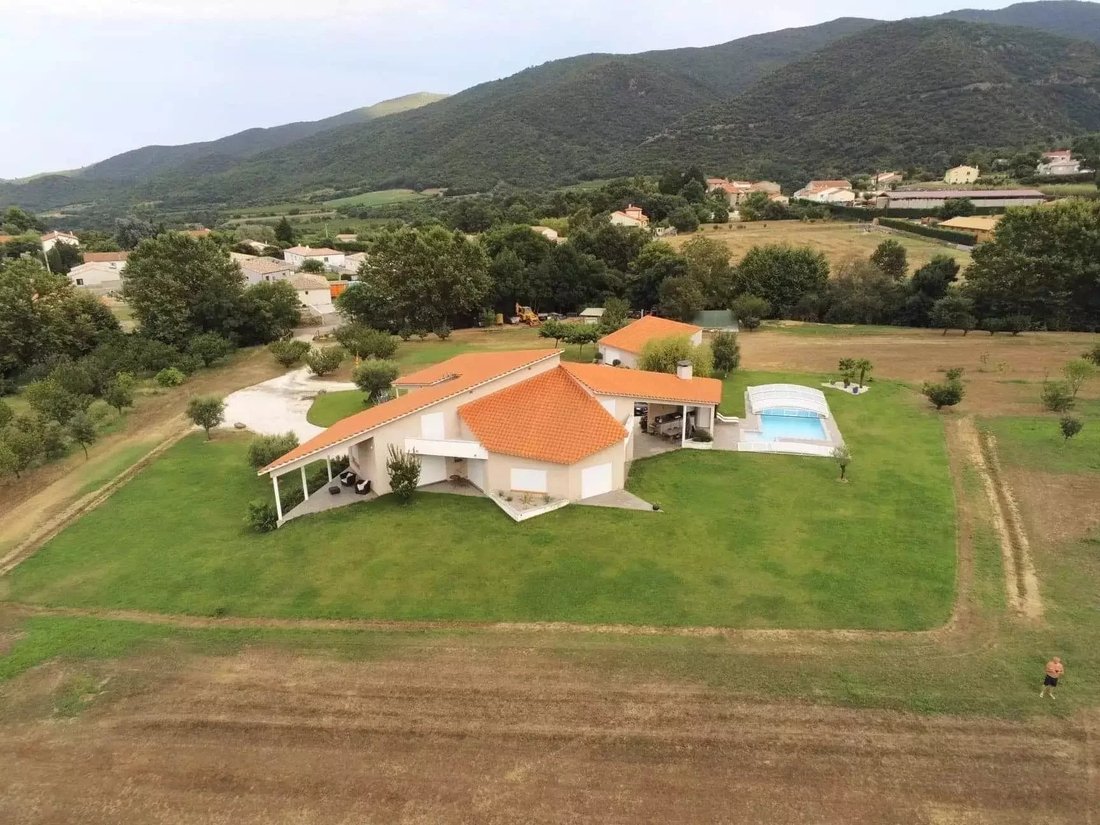 House in Rigarda, Occitania, France 1 - 16958446