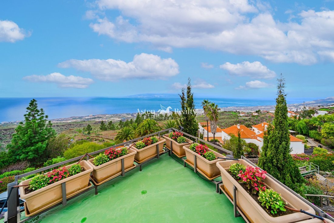 House in Guia de Isora, Canary Islands, Spain 2 - 16958311