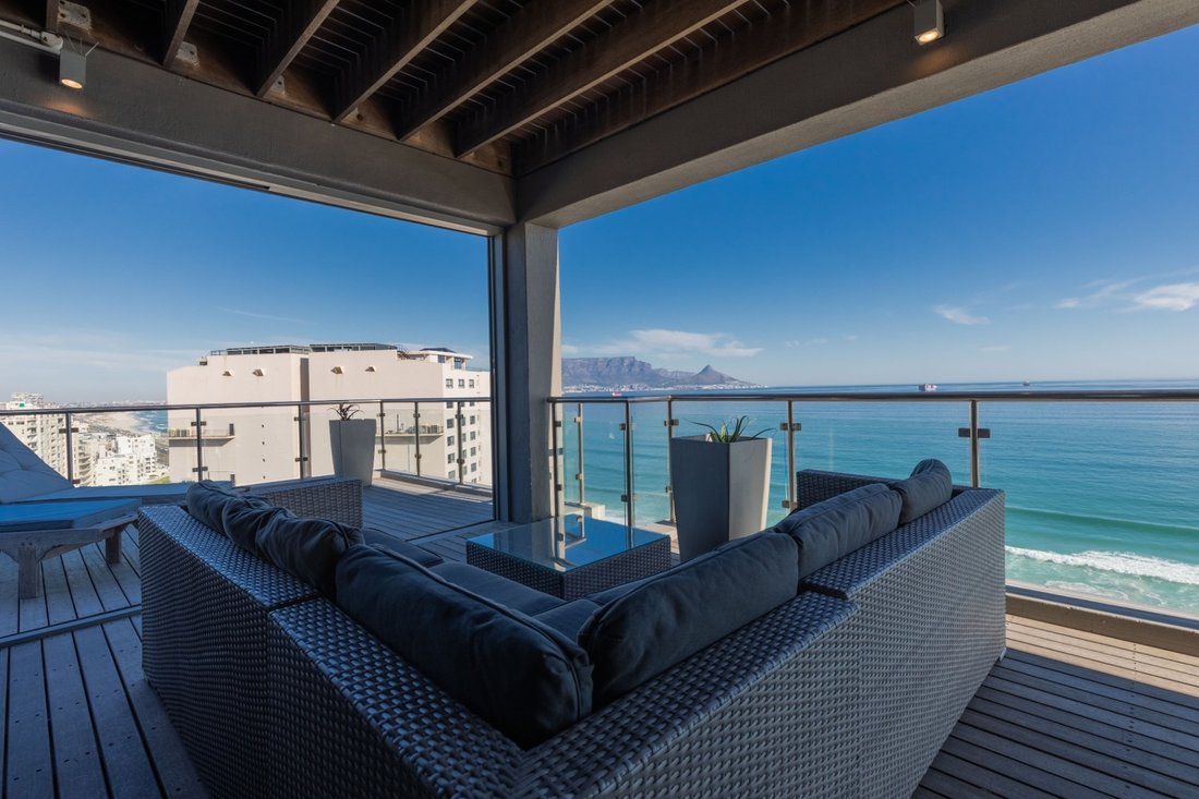 Apartment in West Beach, Cape Town, Western Cape 1 - 16115103