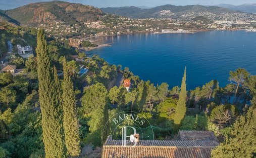 Villa in Théoule-sur-Mer, Provence-Alpes-Côte d'Azur, France 1