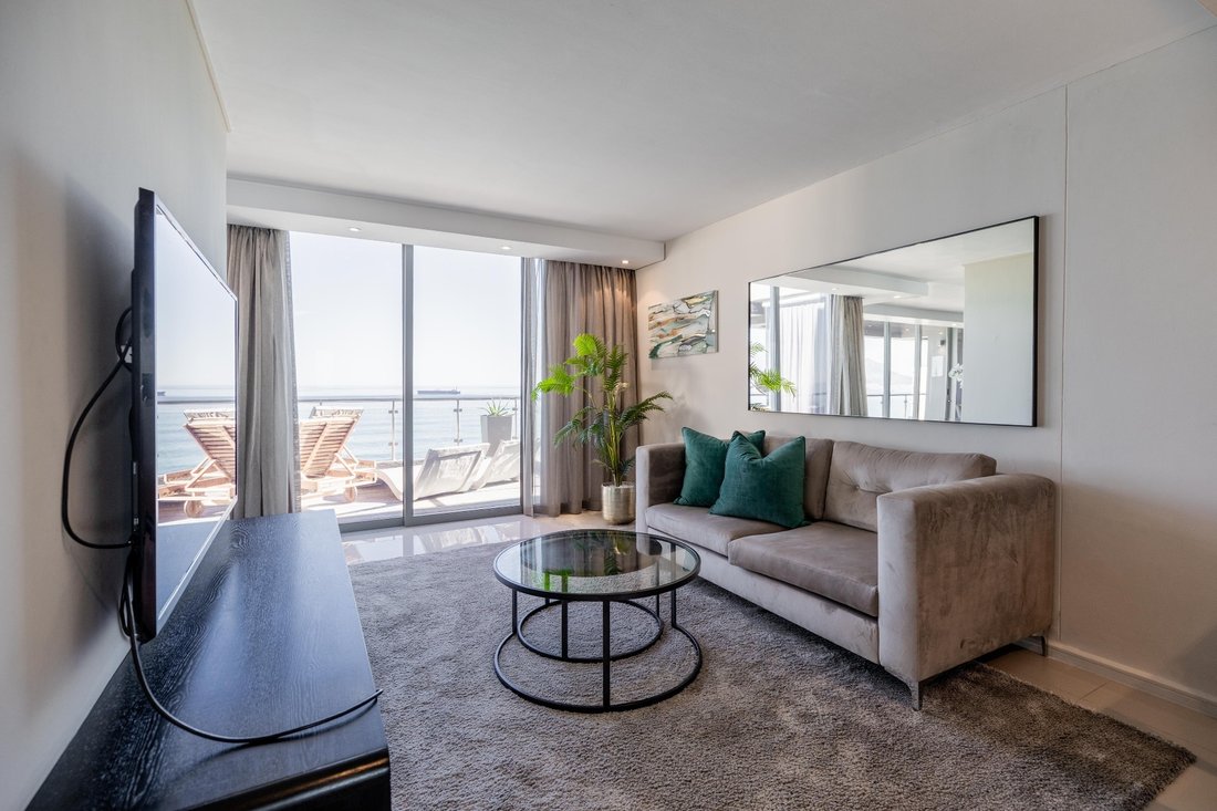 Apartment in West Beach, Cape Town, Western Cape 4 - 16115103