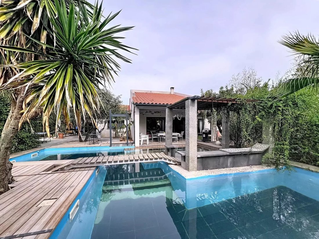 Villa in Rigarda, Occitania, France 4 - 16958471