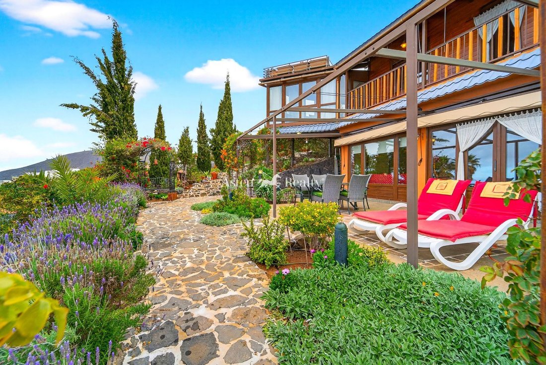 House in Guia de Isora, Canary Islands, Spain 1 - 16958311